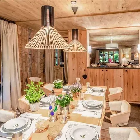 بيت للعطل Luxury غشتاد